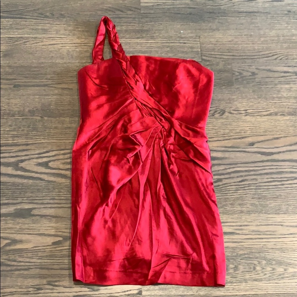 Carmen Marc Valvo size 6